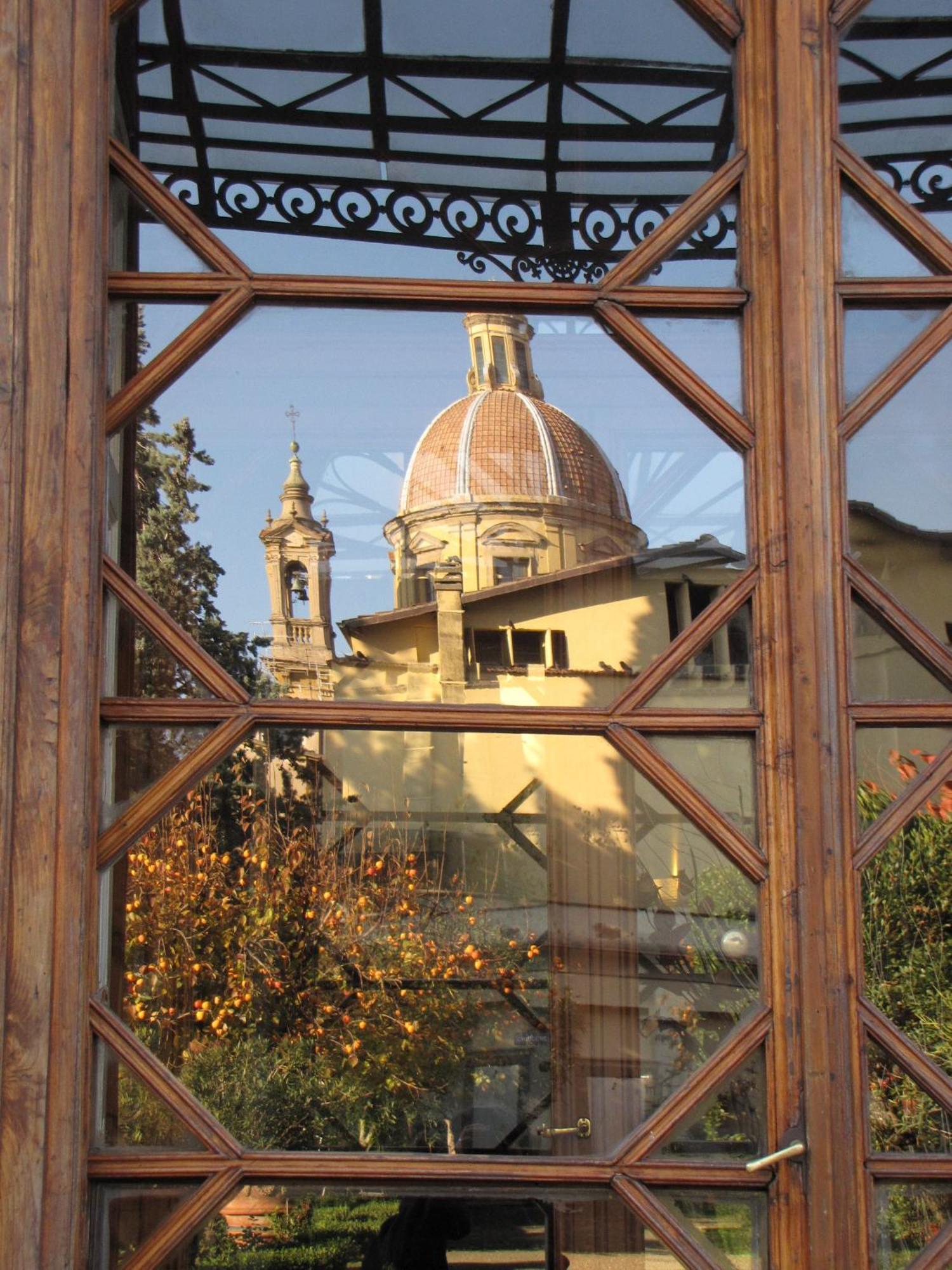 Casa Santo Nome Di Gesu Hotel Florence Exterior photo