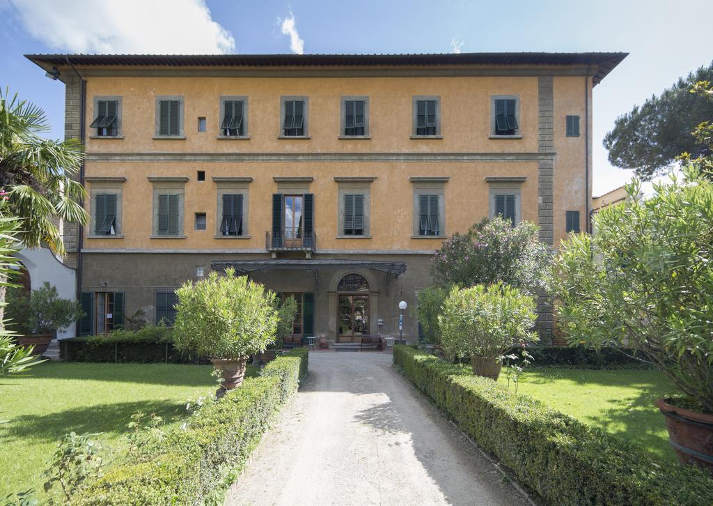 Casa Santo Nome Di Gesu Hotel Florence Exterior photo